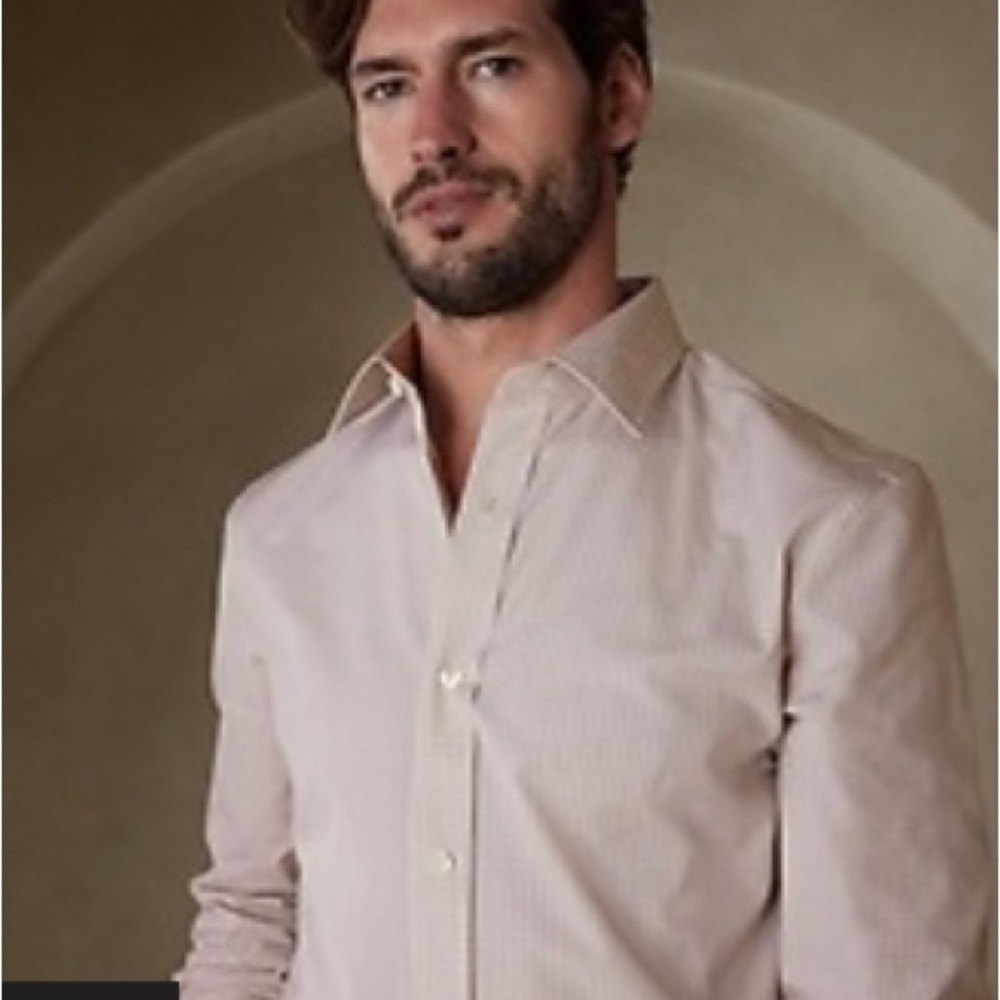 BANANA REPUBLIC - PREMIUM POPLIN DRESS SHIRT WITH CUTAWAY COLLAR
